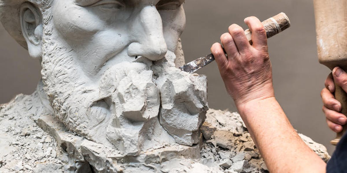 Sculptor