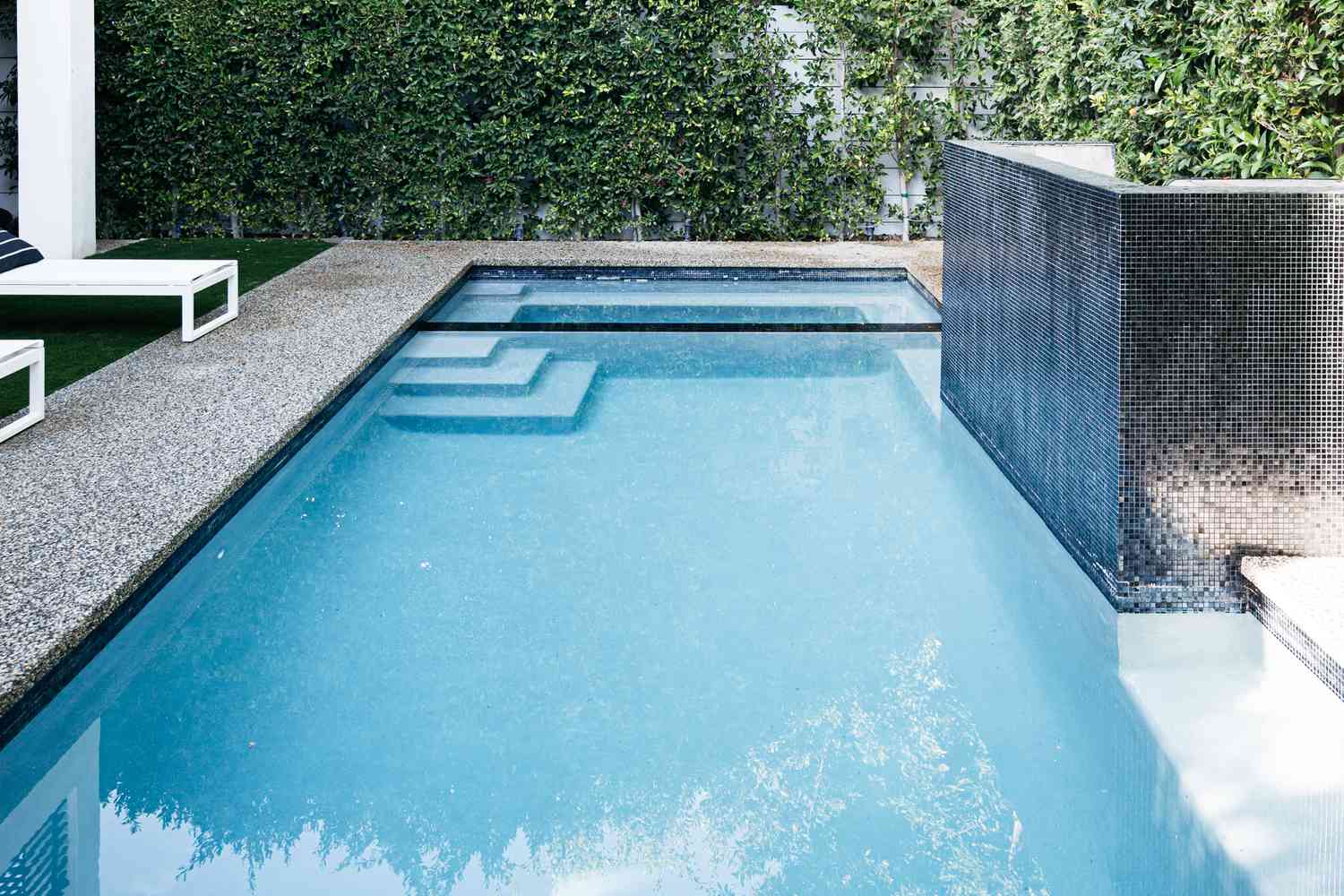 Pools installation