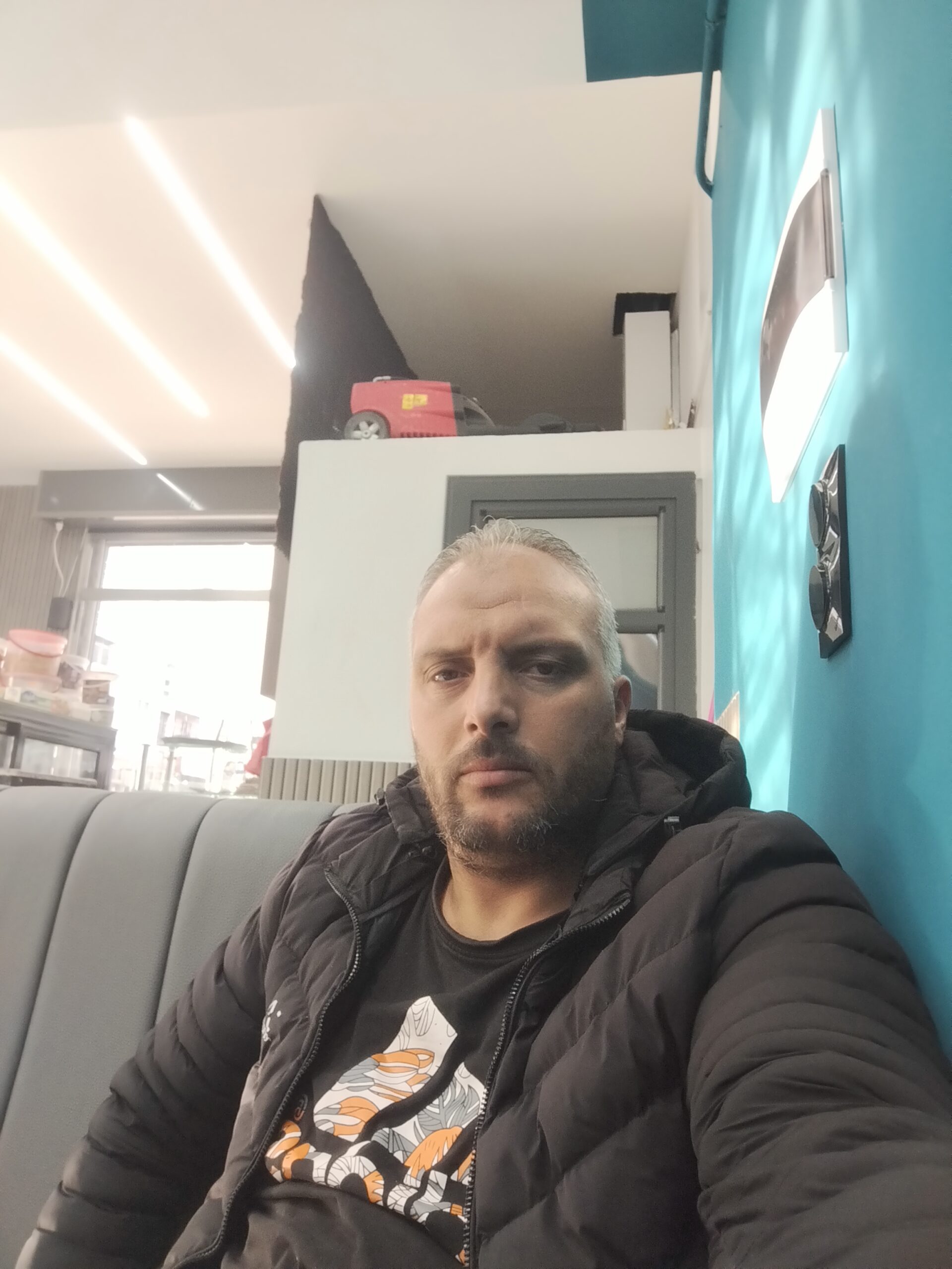 Yacoub Daghmous - cover
