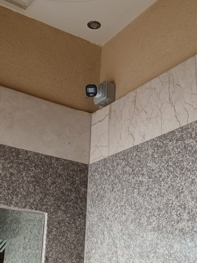 Installing cameras - portfolio - 0