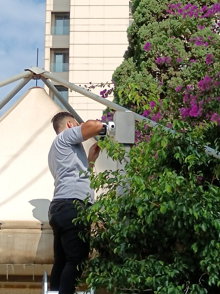 Installing cameras - portfolio - 2