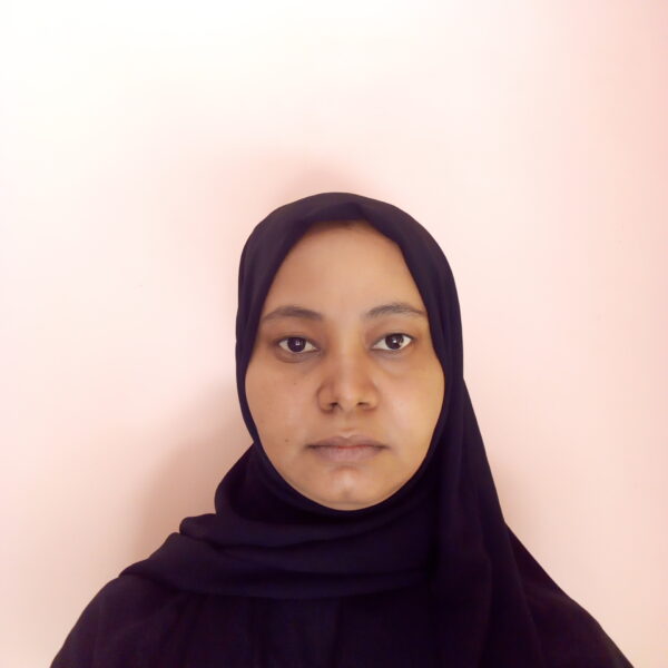 Omnia Elhade