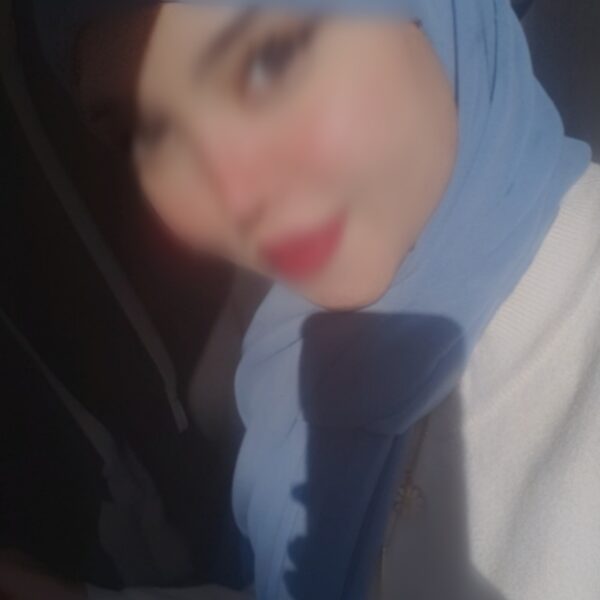 هاجر حنين