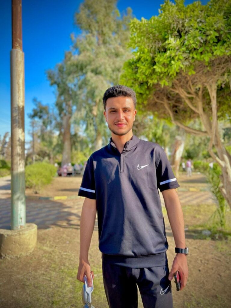 Rizk Abdalaziz Rizk Abdalaziz - الغلاف