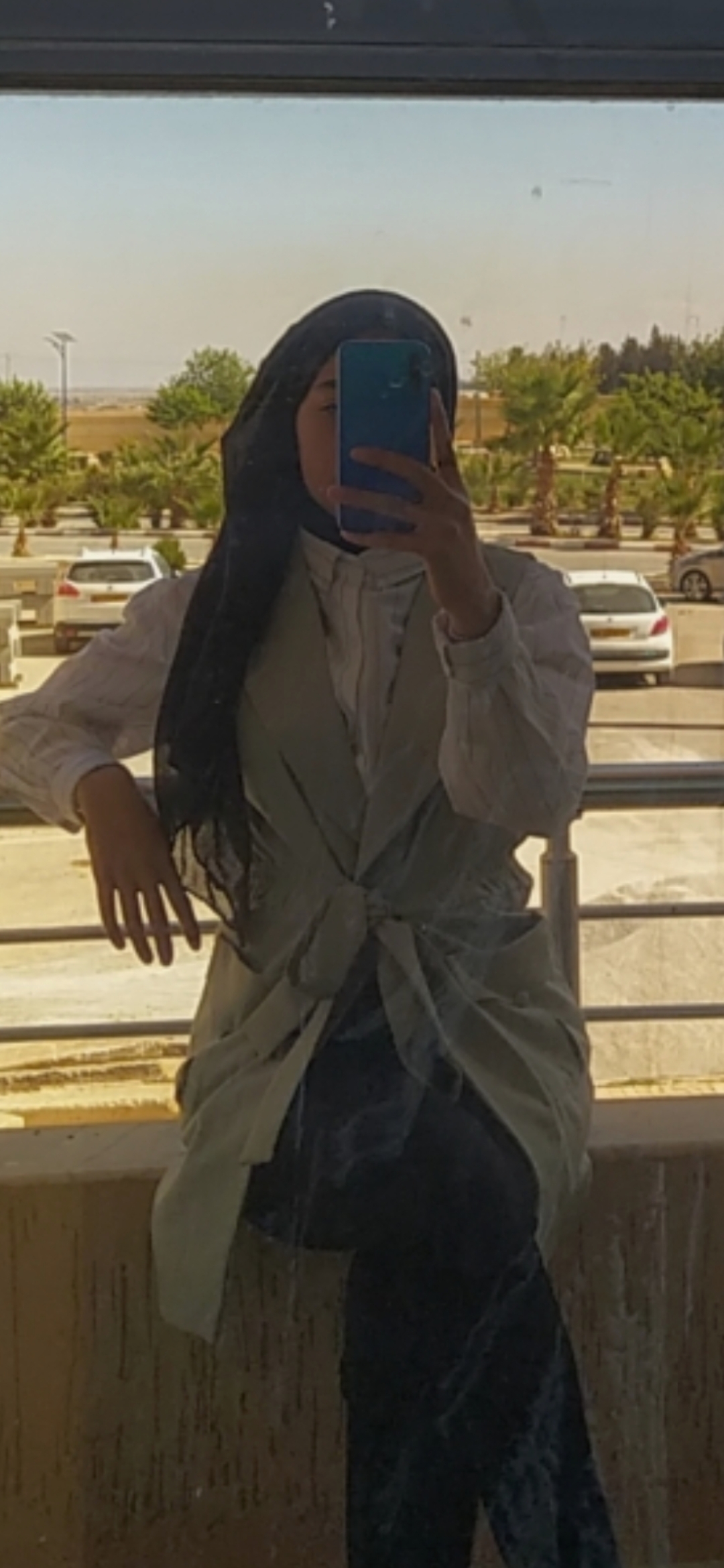 Rayen La