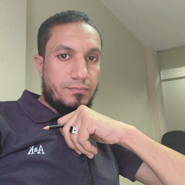Mahmoud Sharif 