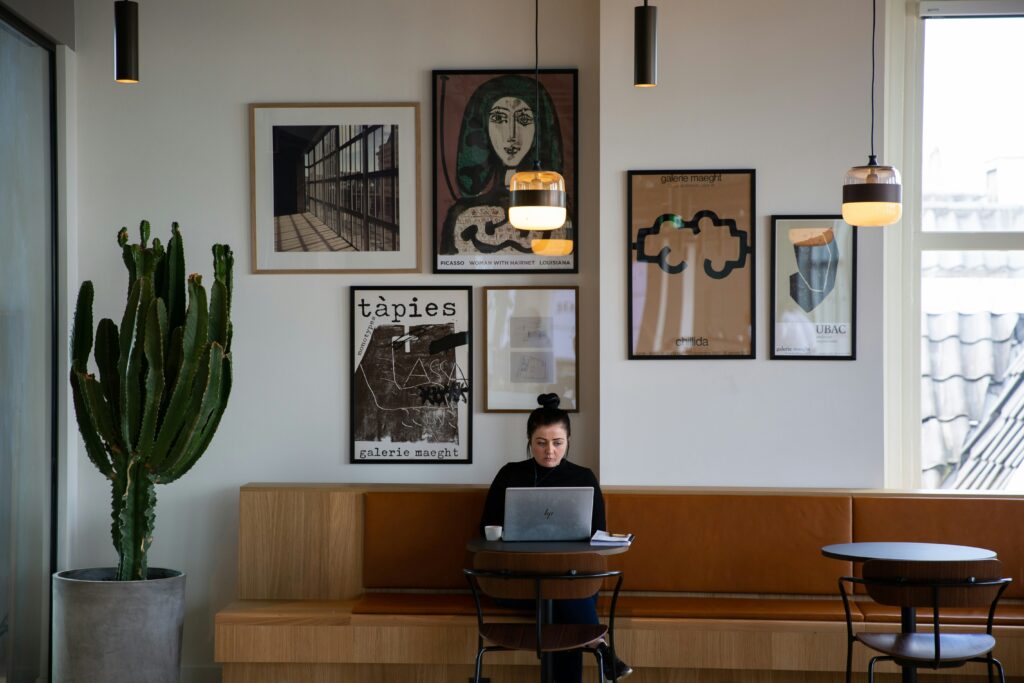 The Ultimate Guide to Building a Successful IT Freelance Career in 2025