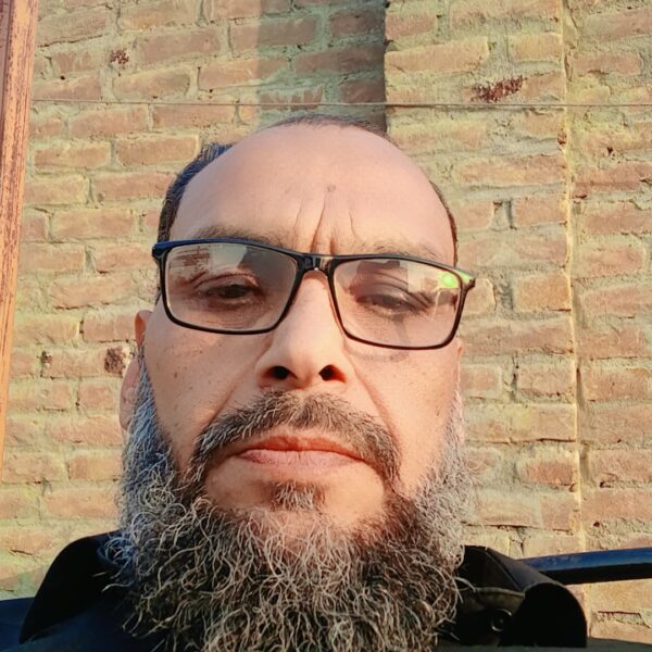 Ihsanullah jan