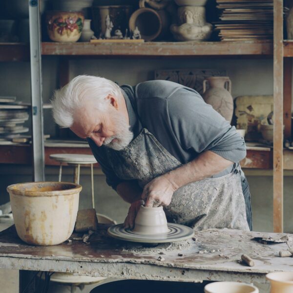 Job Senior : Comment Trouver les Meilleures Opportunités Professionnelles Après 50 Ans Job Senior : Comment Trouver les Meilleures Opportunités Professionnelles Après 50 Ans