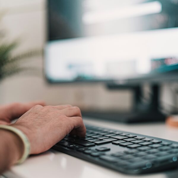 Développeurs : 5 Signaux qu’il est Temps de Passer en Freelance Développeurs : 5 Signaux qu’il est Temps de Passer en Freelance