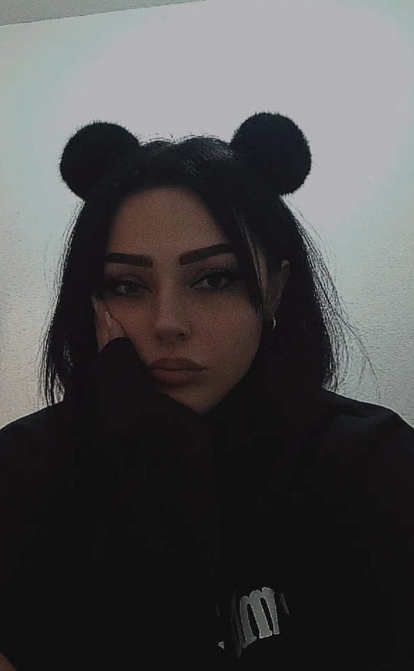 Sneska Popovska - cover