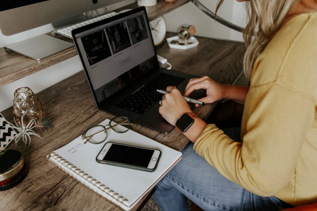 Baromètre des compétences freelance les plus demandées en IA : Guide complet 2025