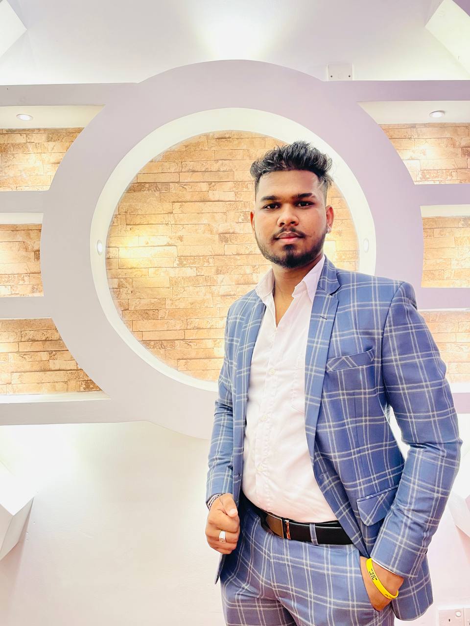 Naveen Chandika
