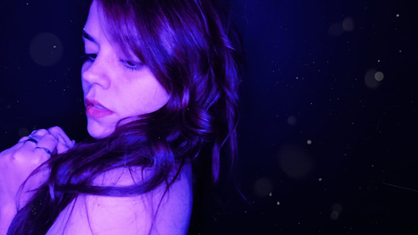 Sofia Alvarez - cover