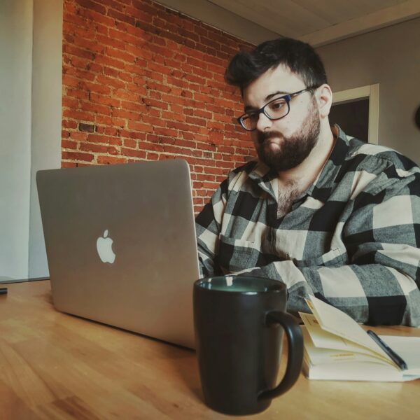 Auto-Entrepreneur vs SASU pour Freelances : Quel Statut Choisir en 2025 ? Auto-Entrepreneur vs SASU pour Freelances : Quel Statut Choisir en 2025 ?