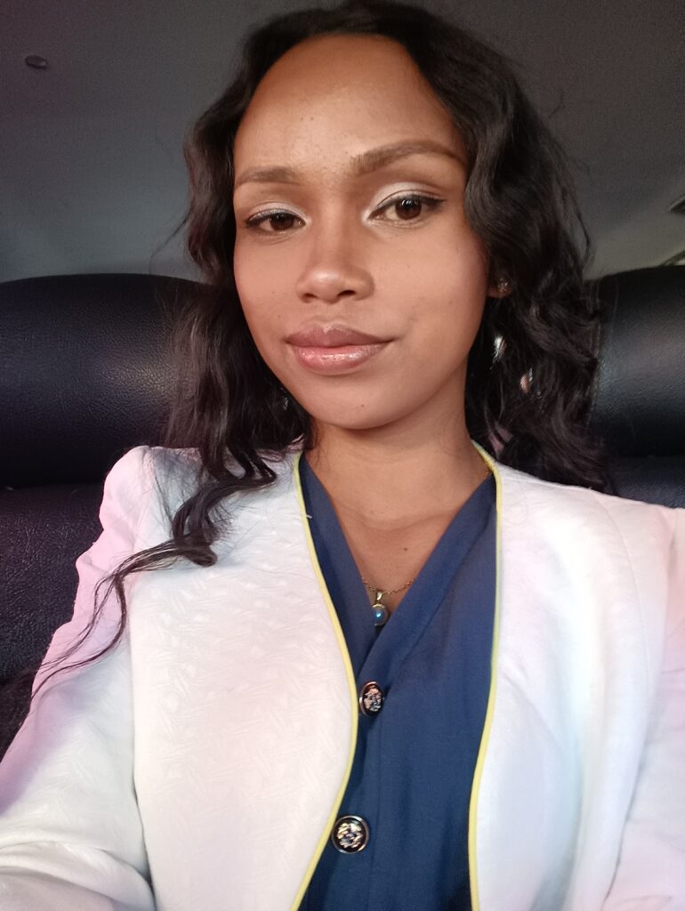 Hanitriniala RANDRIANARISOA - portfolio - 0