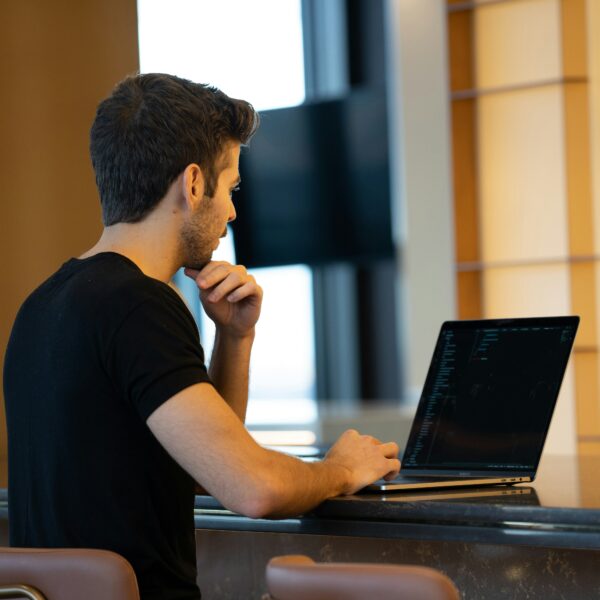 Provincial Freelance Taxes: Ontario vs Quebec vs BC – Complete Comparison 2025