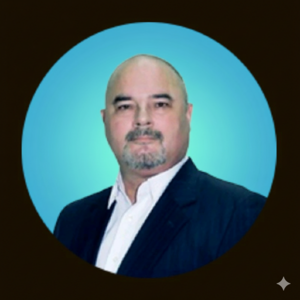 Derek Mullen