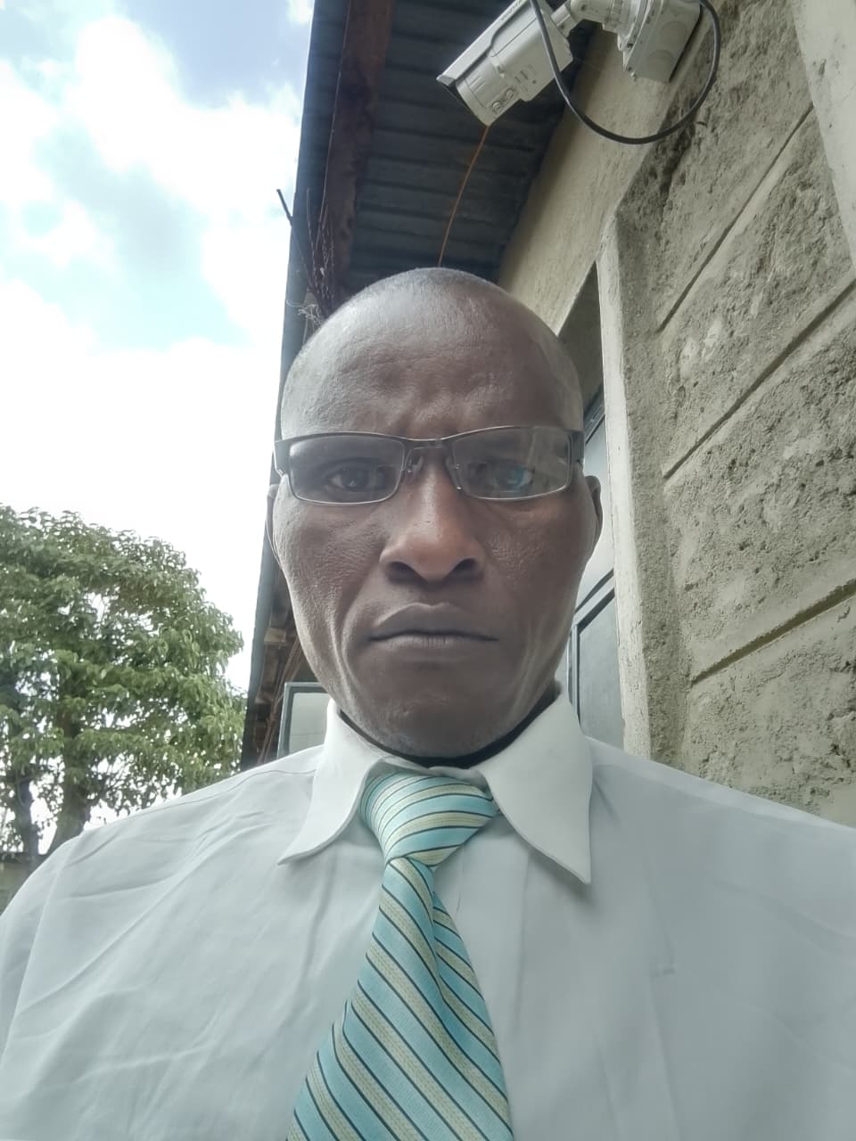 JOHNSON   MUTHYOTUKU    - cover