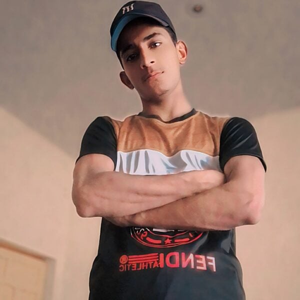 Mansoor  Aslam