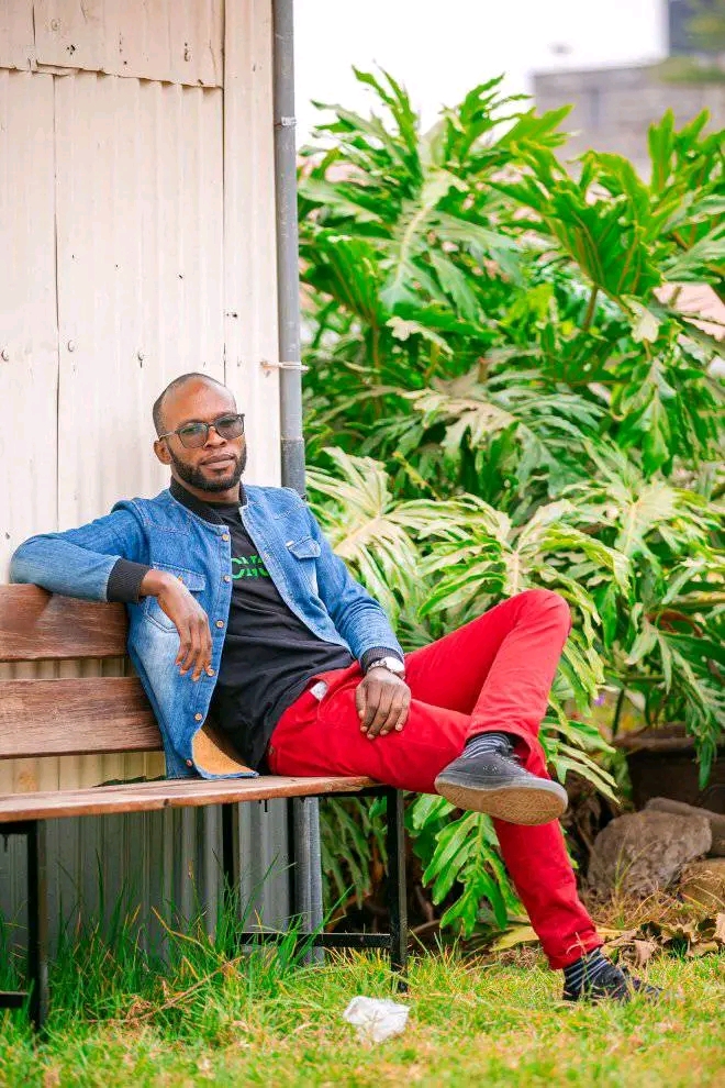 Walter Ikene - cover