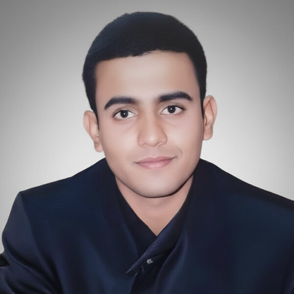 Amir  Khattak