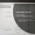 مدير المجتمع ودورة الويب 2.0