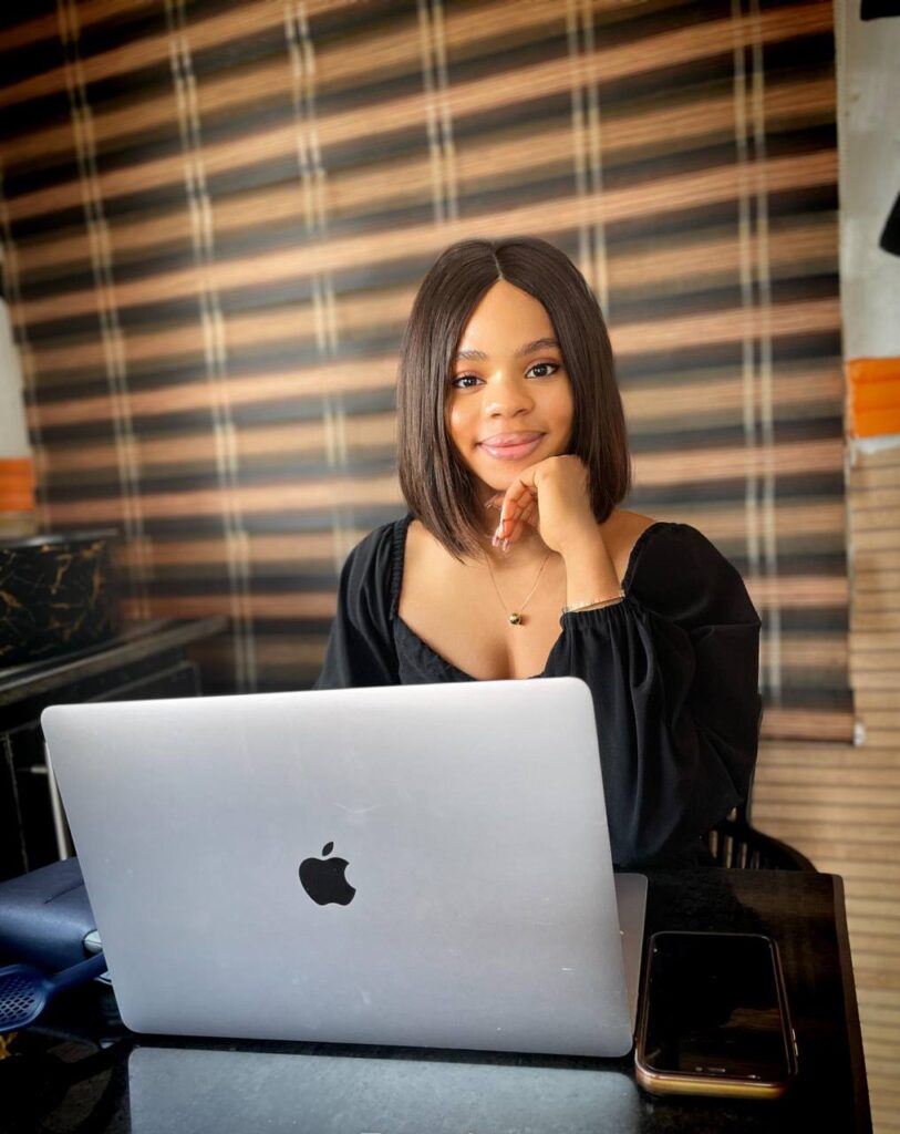 Tracy Iyenlanye - cover