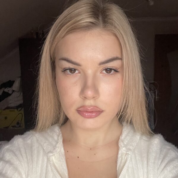 Rusu Aura