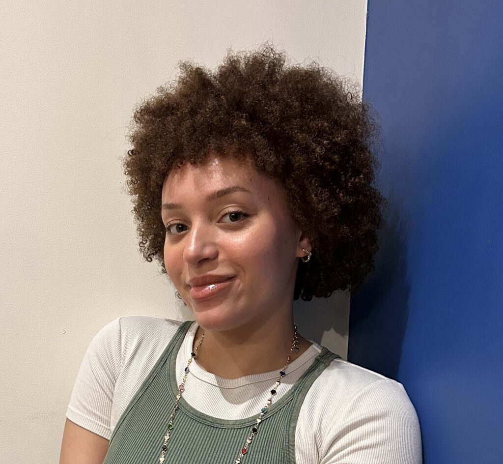 Emma Placerdat - الغلاف