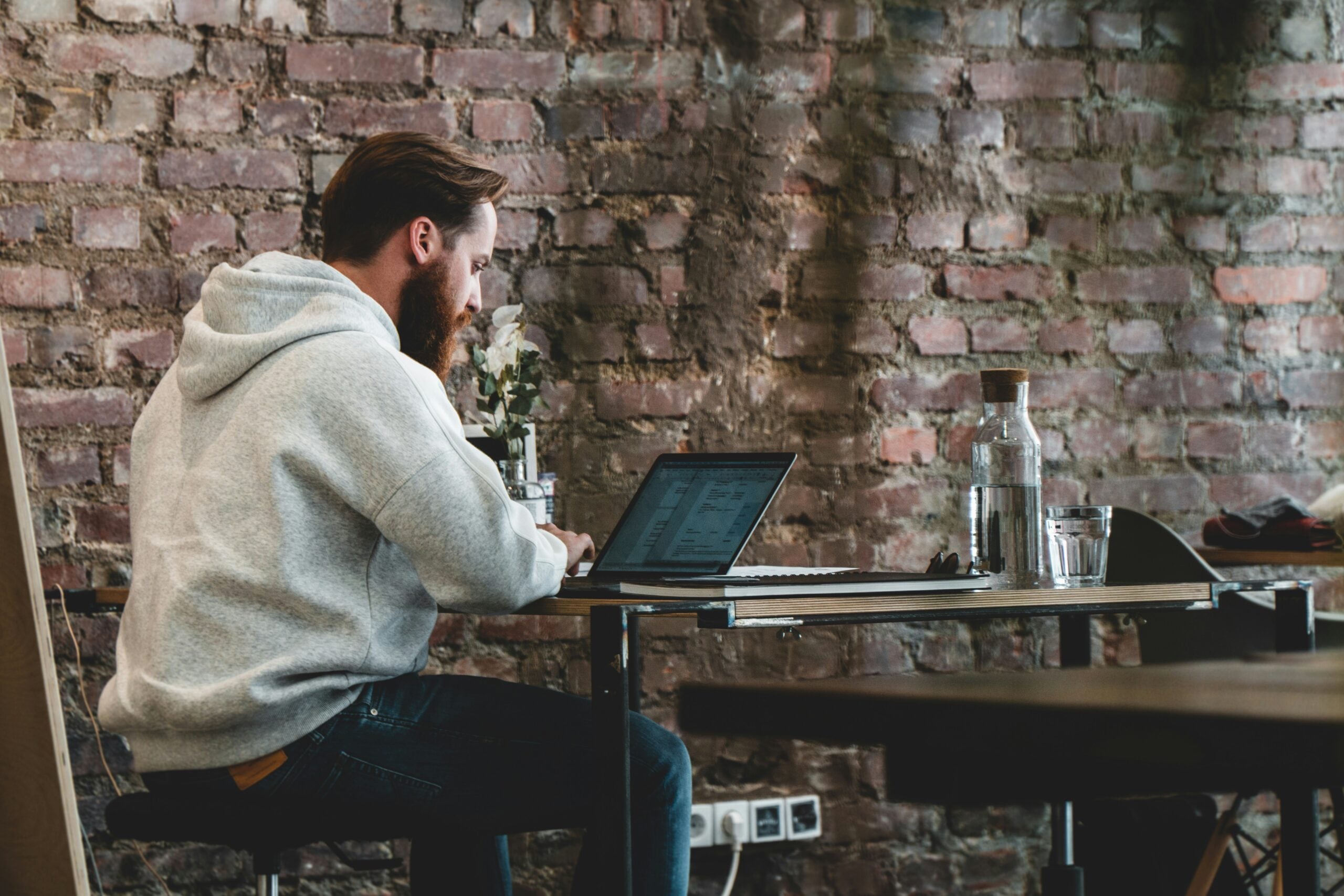 Single Parent Freelancing The Complete Survival & Success Guide In 2026