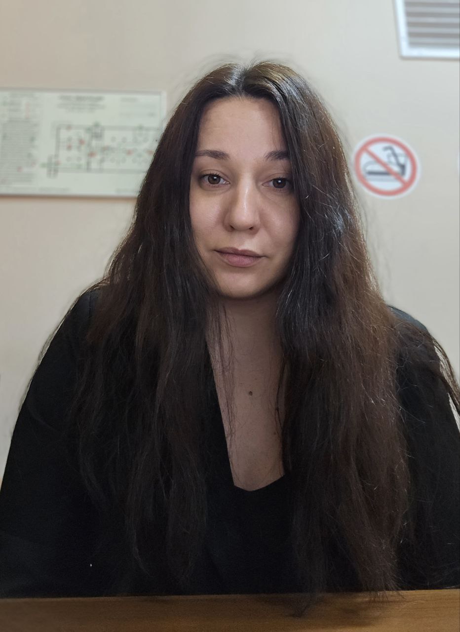 YANA OKTYABRSKAYA
