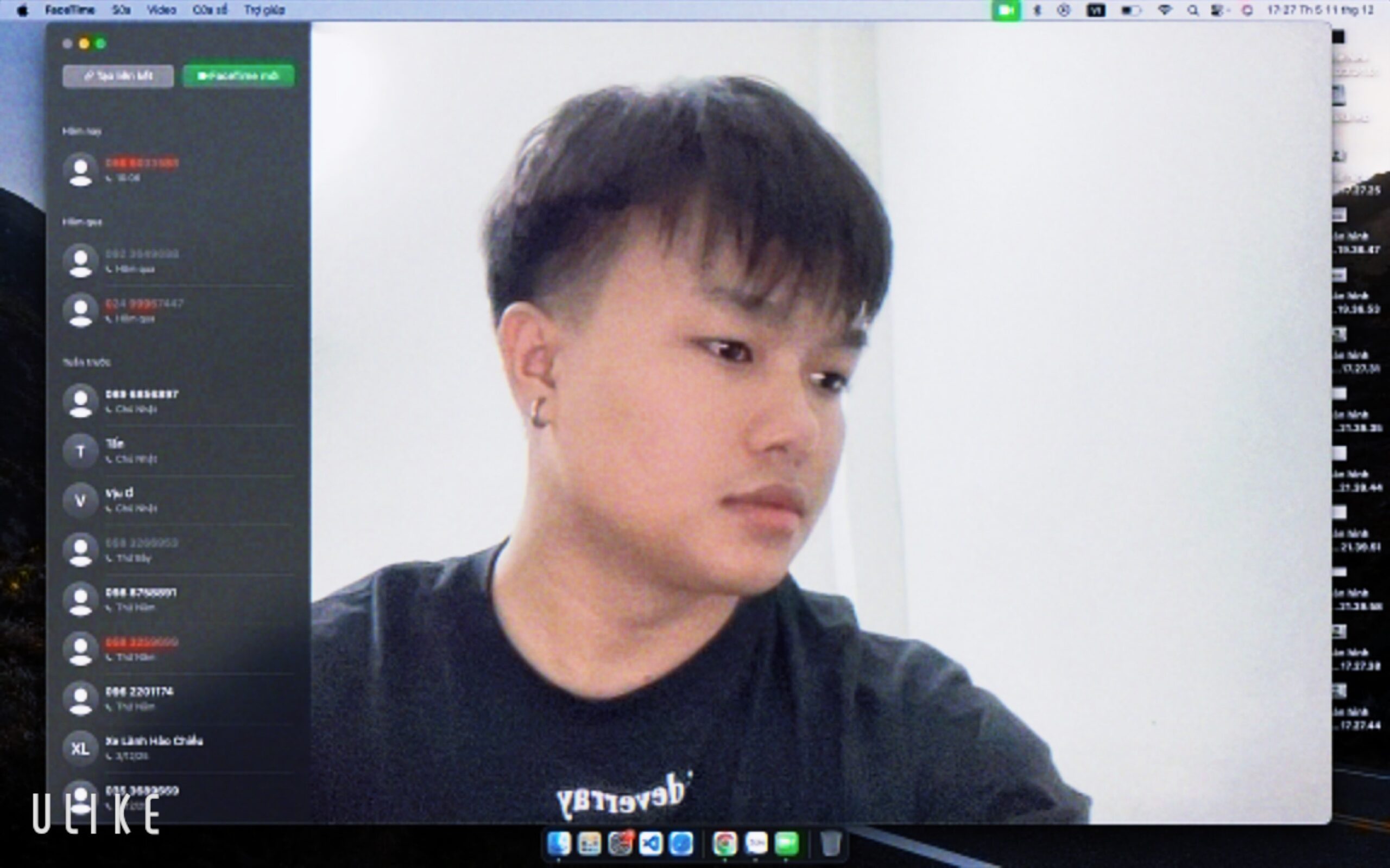 Khong Tuyen