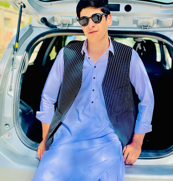 Mansoor Totakhil