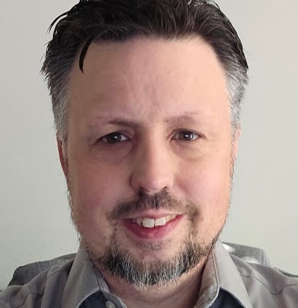 Jonathan Wells