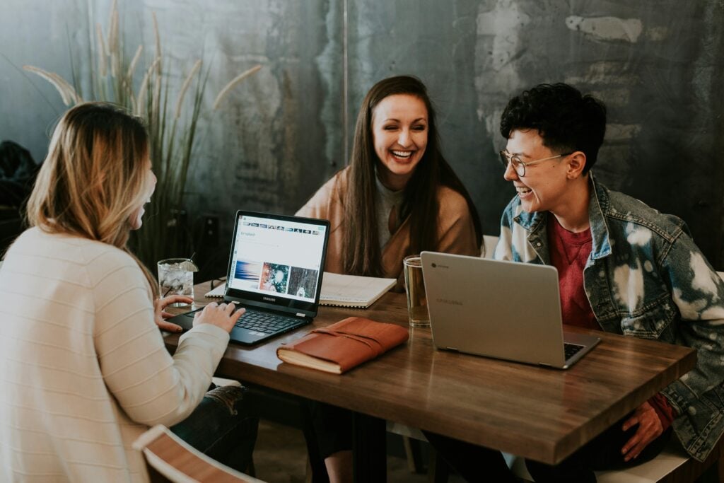 Legal Freelancing: Contract Attorneys, Paralegals & Document Review Services 2026