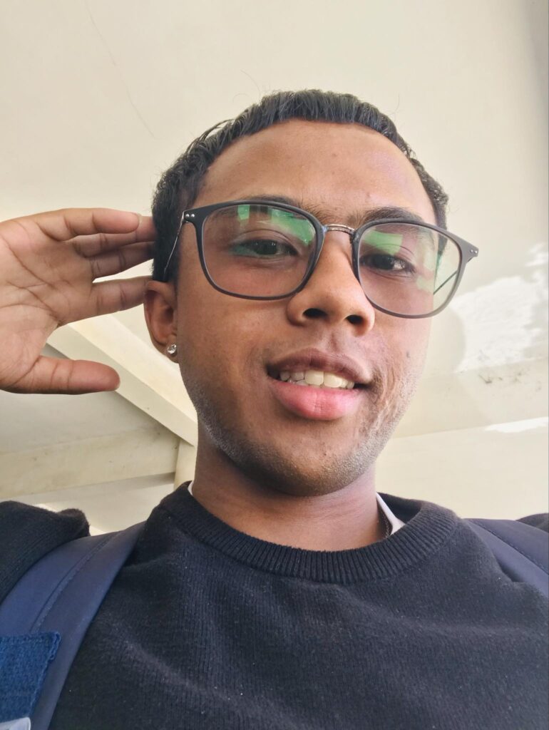 سأكتب قليلا - portfolio - 0