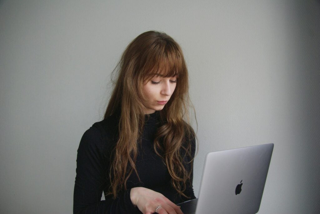 Time Tracking for Direct Client Projects: No Platform Surveillance Required 2026