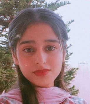 MEMOONA ISHFAQ