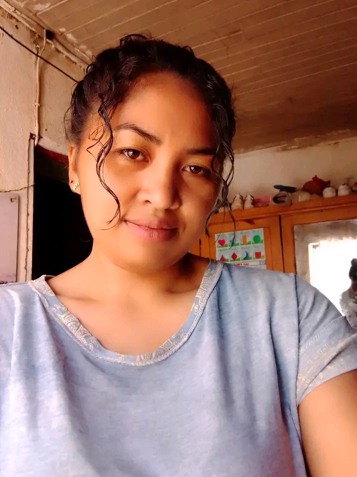 Andoniaina Dinah youn