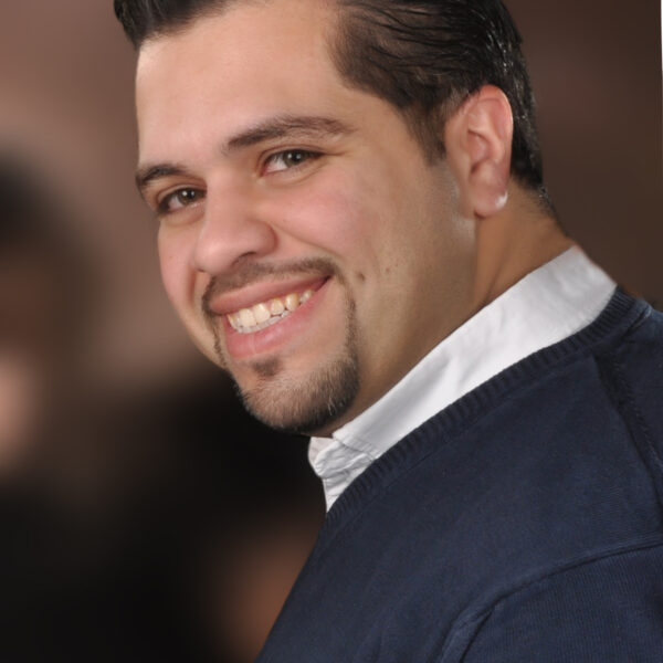 حسام عطايا