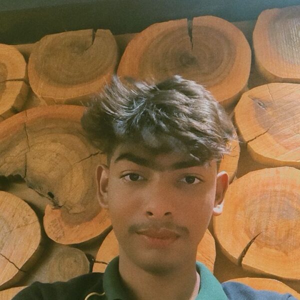 Ammad  Farooqui