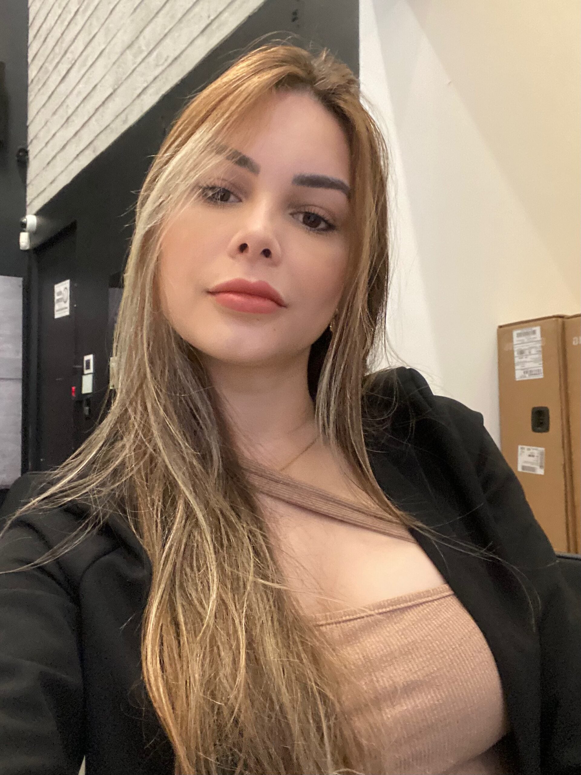 Sandy Lourenco Gomes s