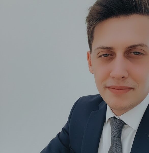 Faruk UYAR
