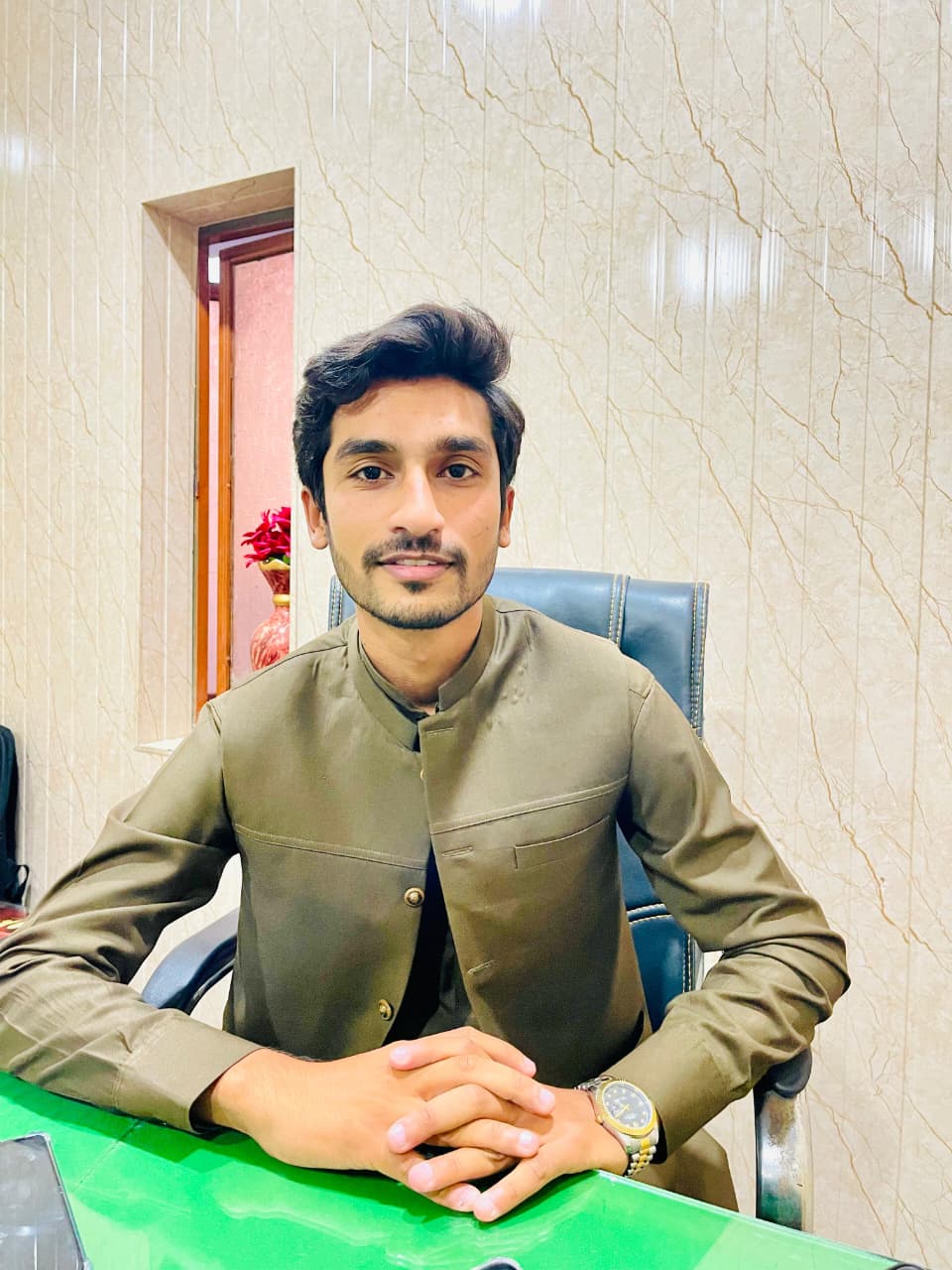 Uzair Younas