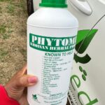 Selling and distributing phytomed products 