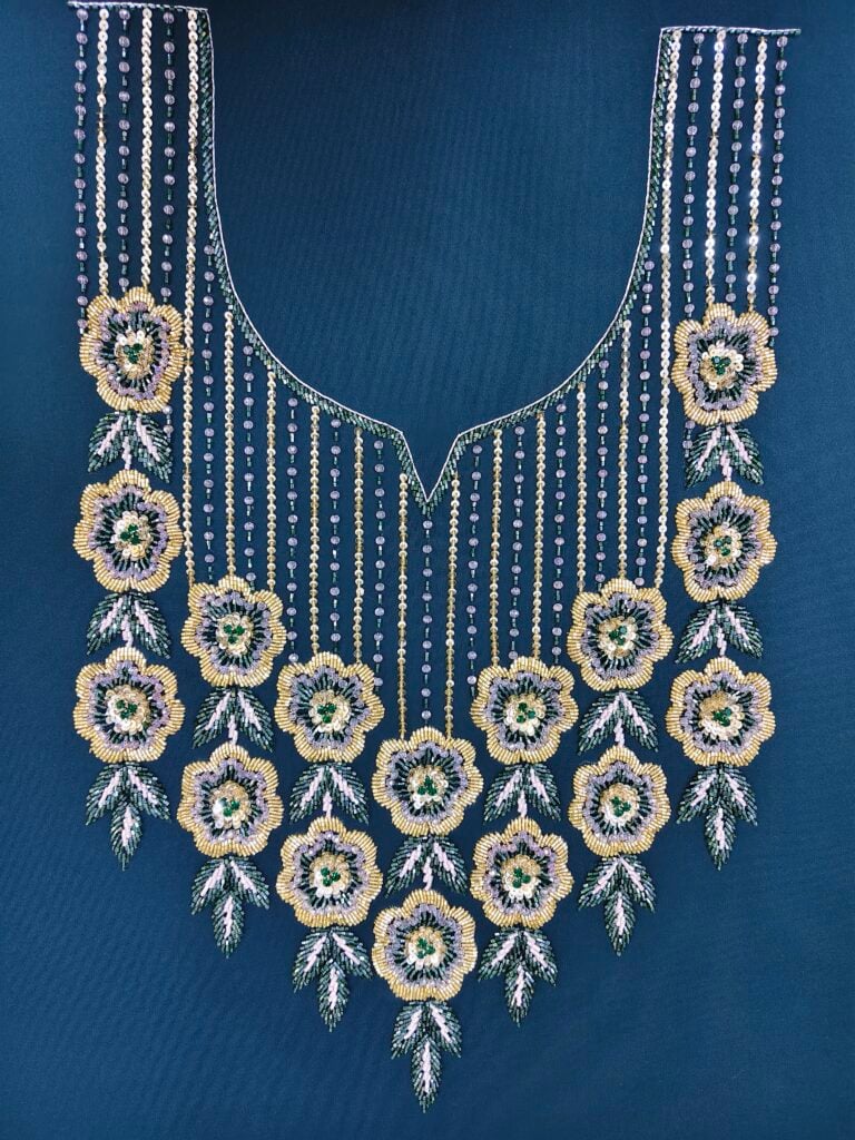 I m hand embroidery person I need job in saudi  - portfolio - 1