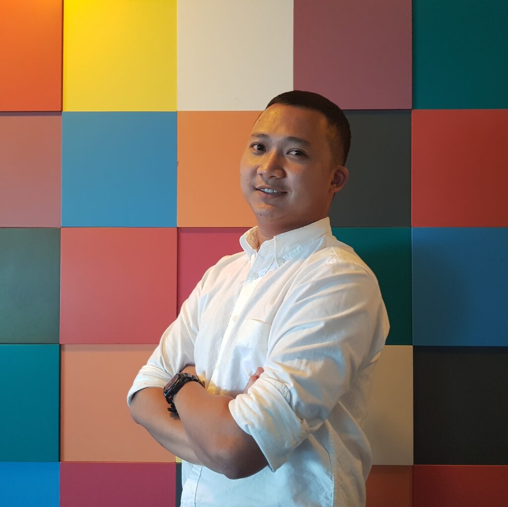 John Abel Villaflores - الغلاف