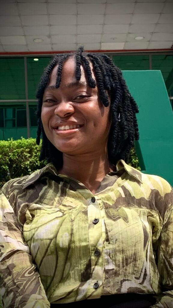 Ruth Iwedike - الغلاف