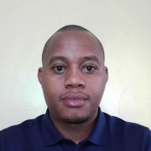 Collins Riungu